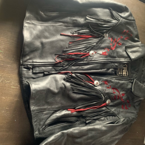 Leather fringe jacket - Picture 3 of 4